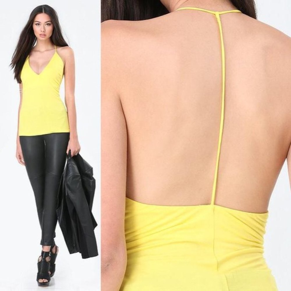 Bebe Sexy V-Neck & T-String Back Top - NWOT 🔥